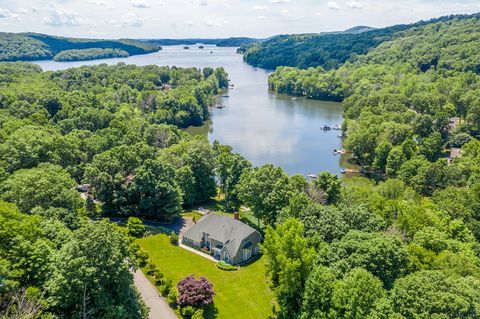 Tiny photo for 4 Harbour View Drive, New Fairfield, CT 06812 (MLS # 24156647)