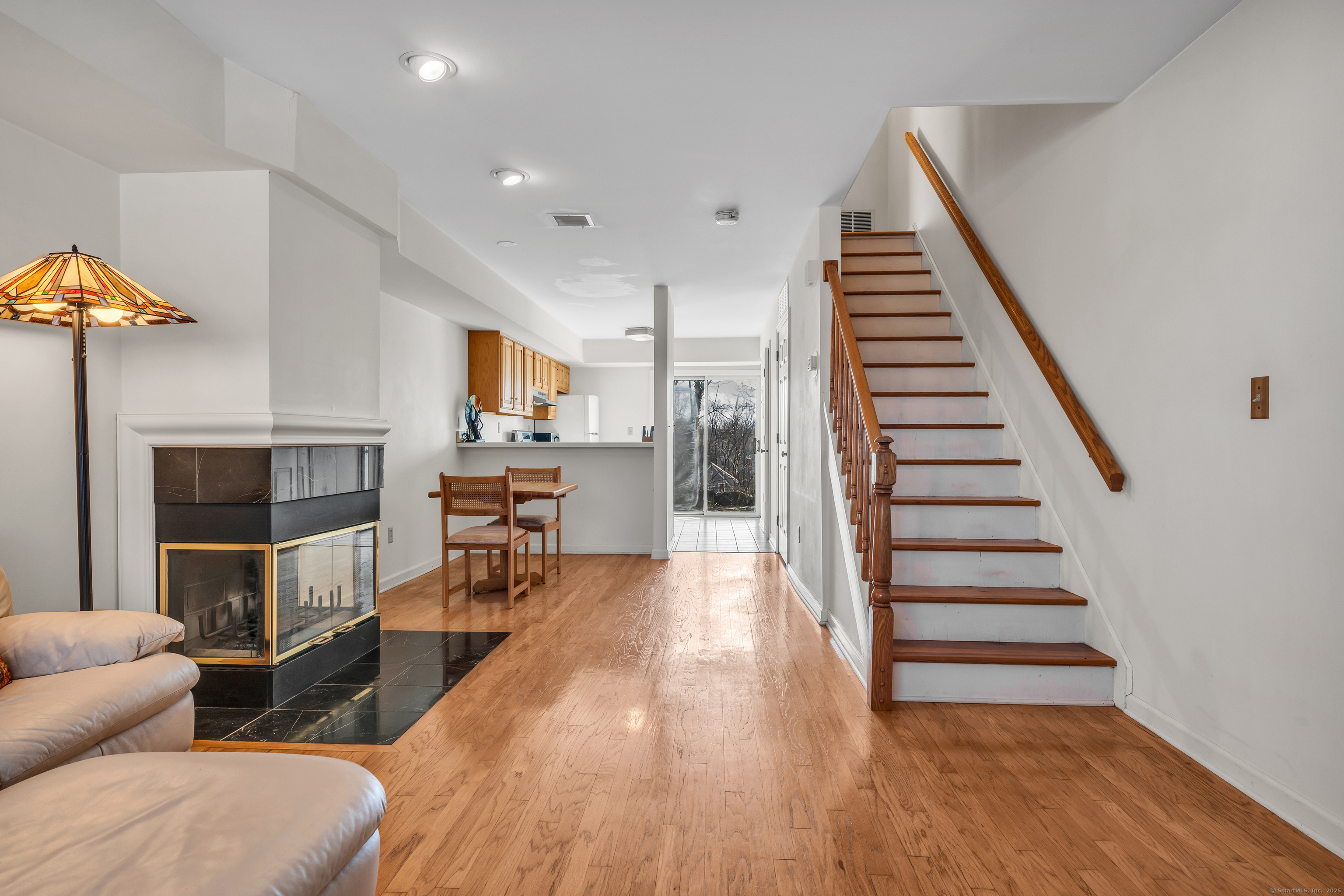 16 Manorwood Drive #16, Branford, Connecticut image 5