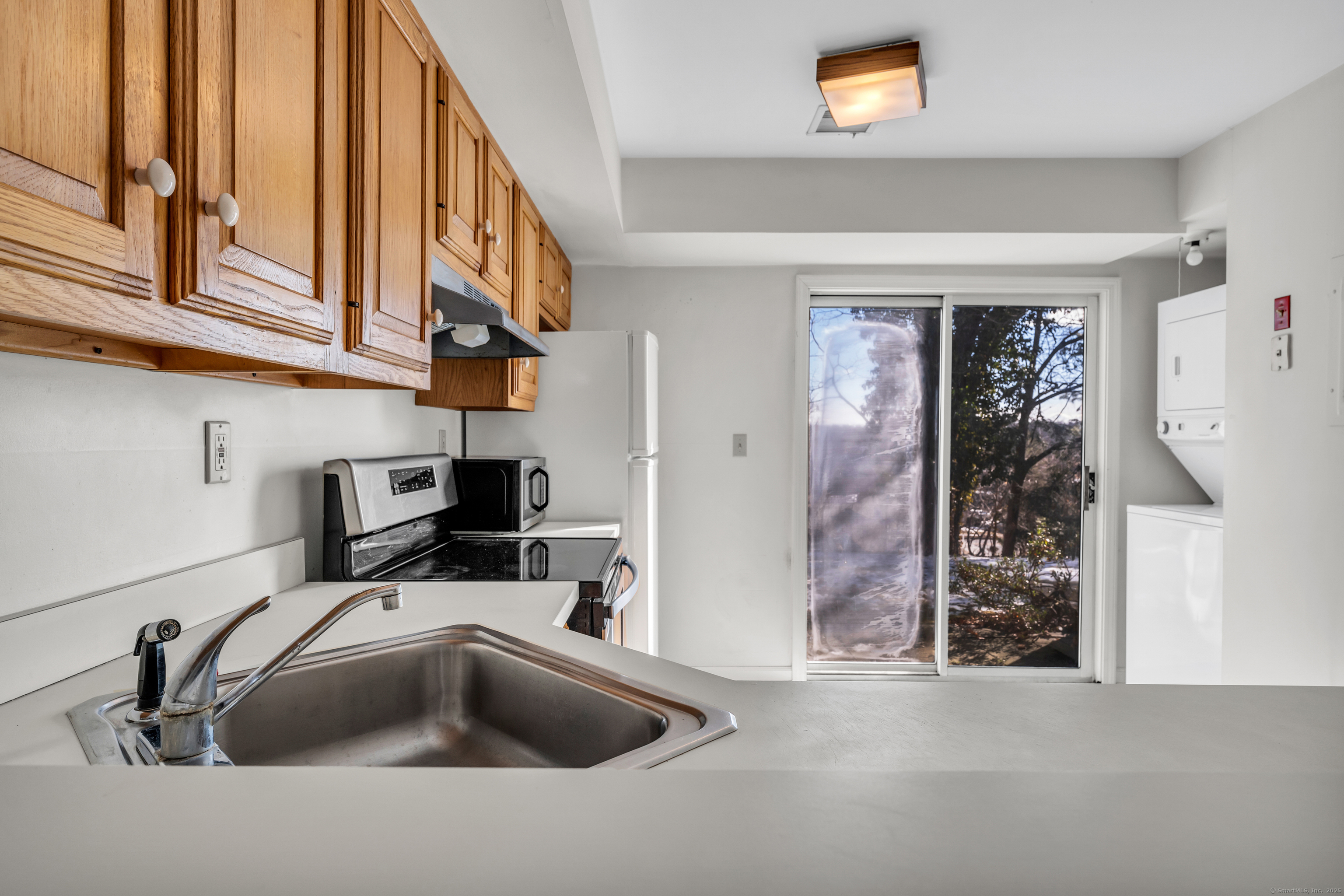 16 Manorwood Drive #16, Branford, Connecticut image 17