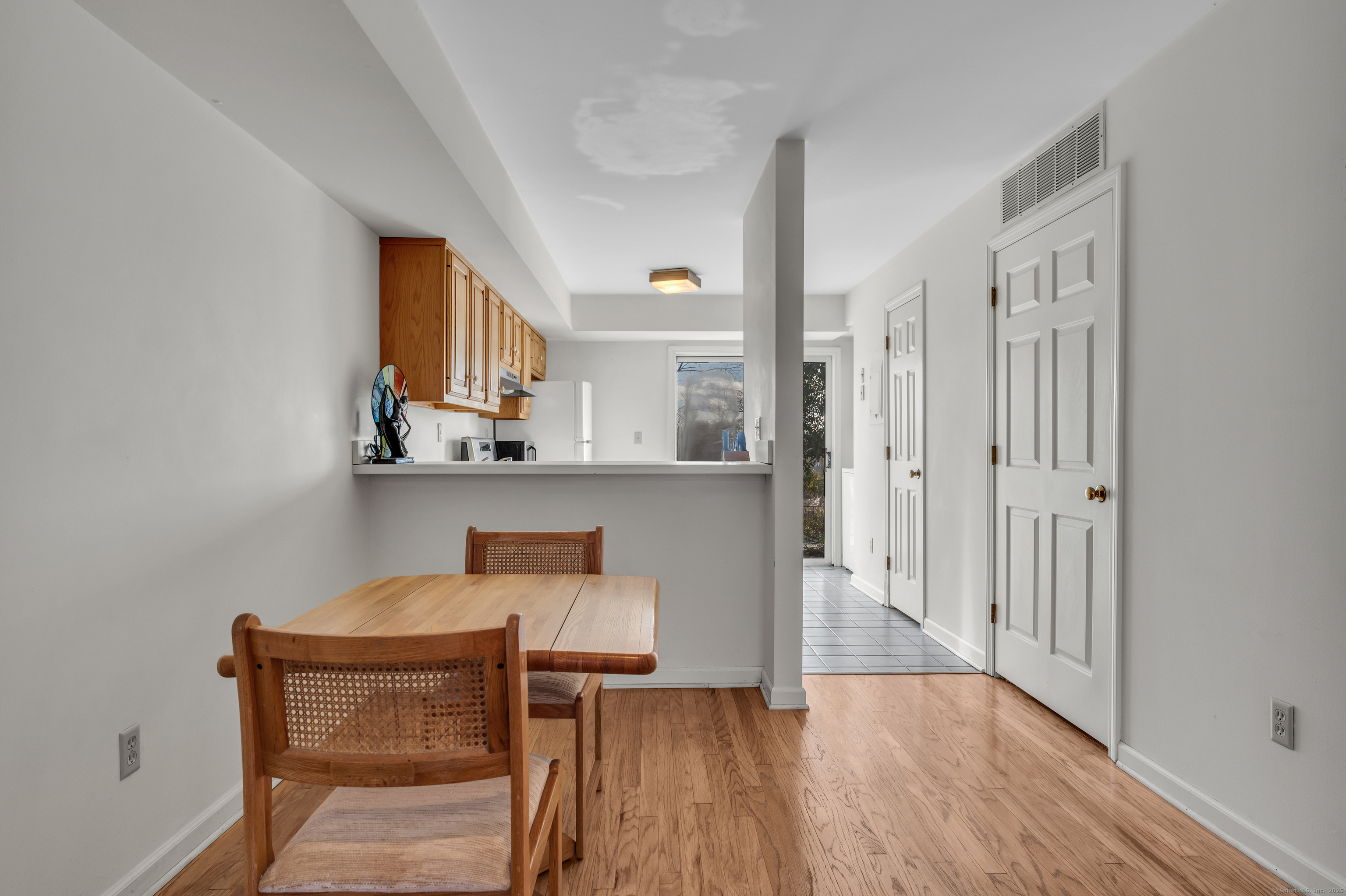 16 Manorwood Drive #16, Branford, Connecticut image 12