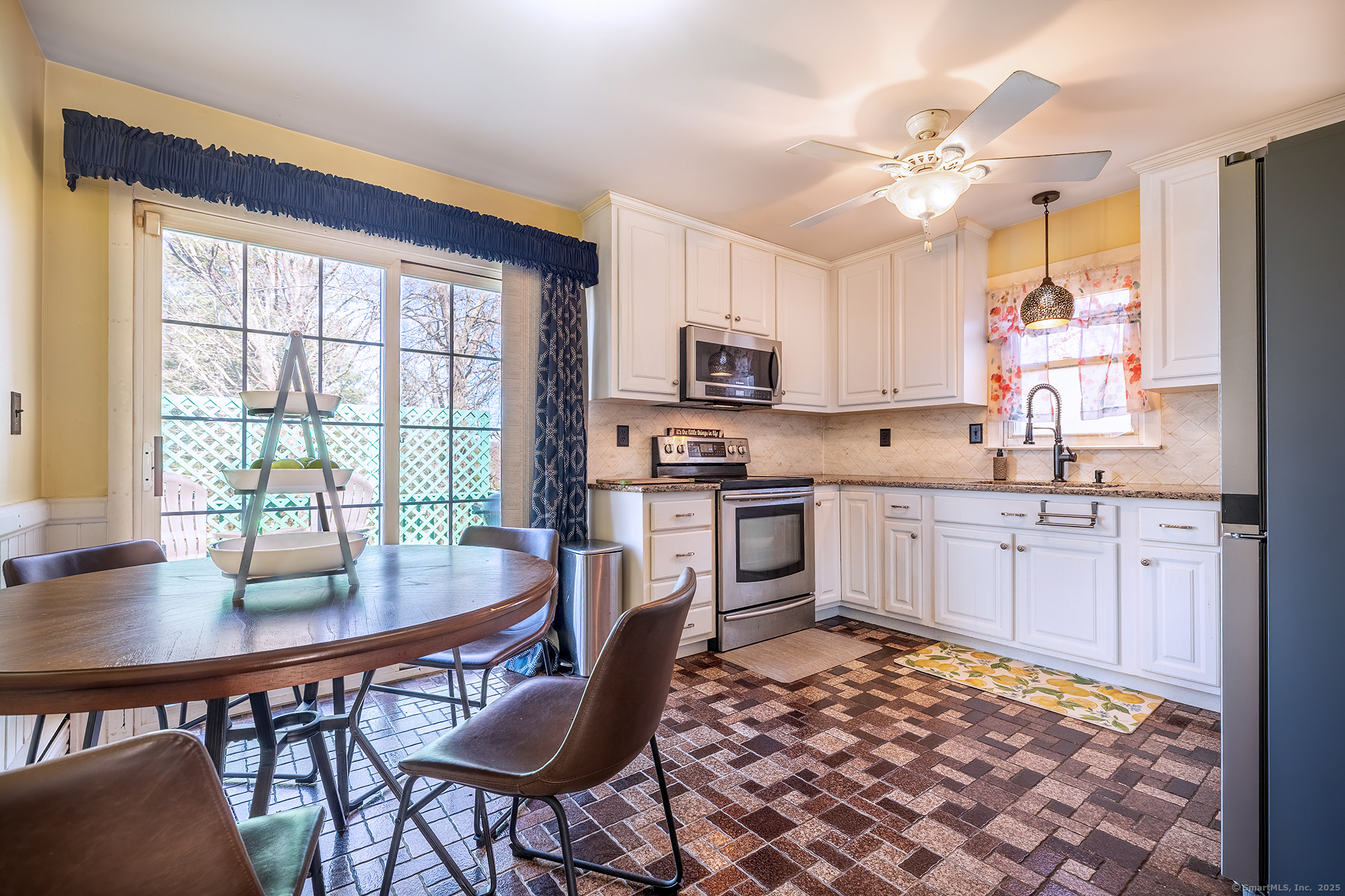 4 Nicholas Street, Danbury, Connecticut image 5