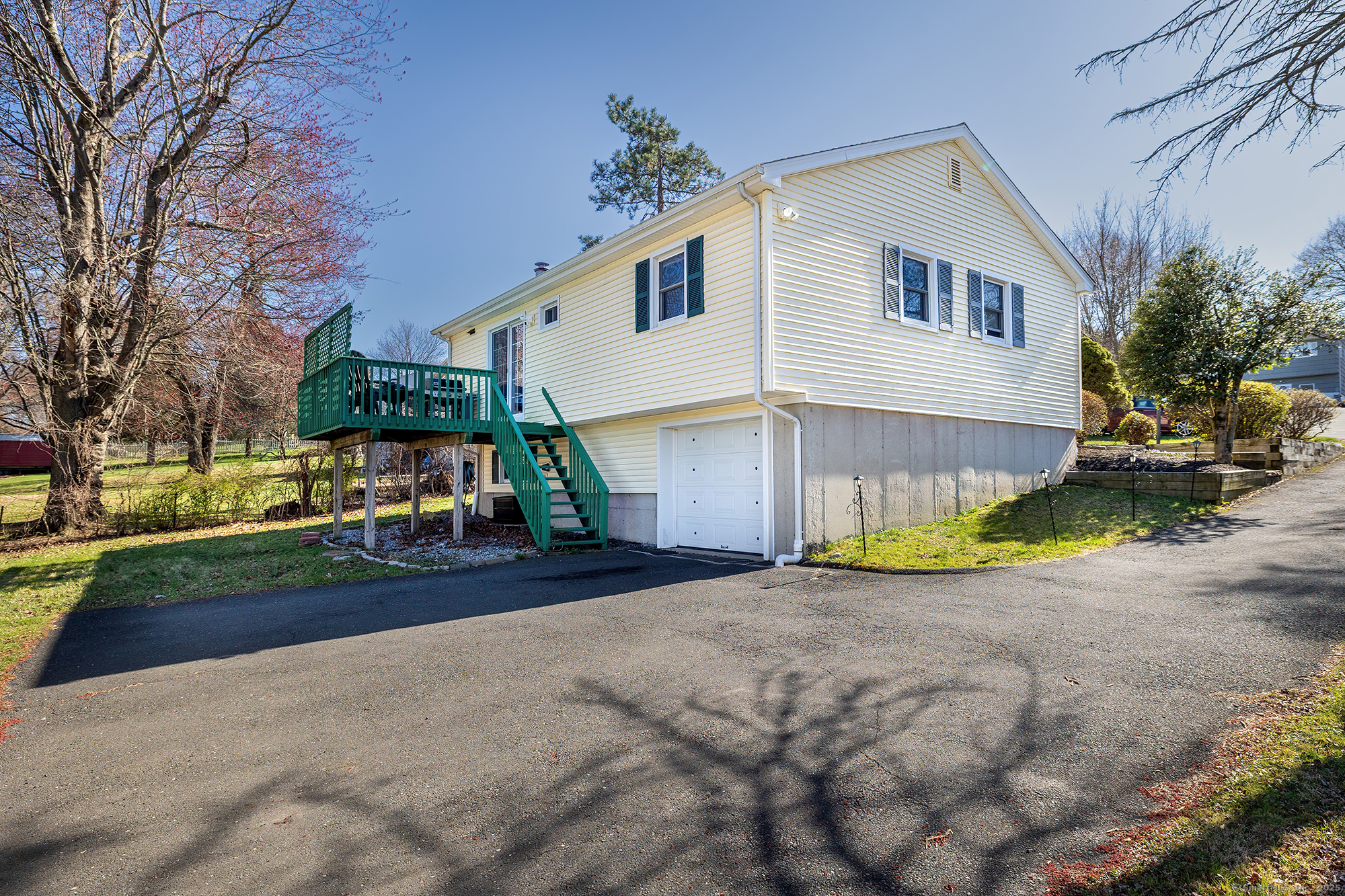 4 Nicholas Street, Danbury, Connecticut image 18