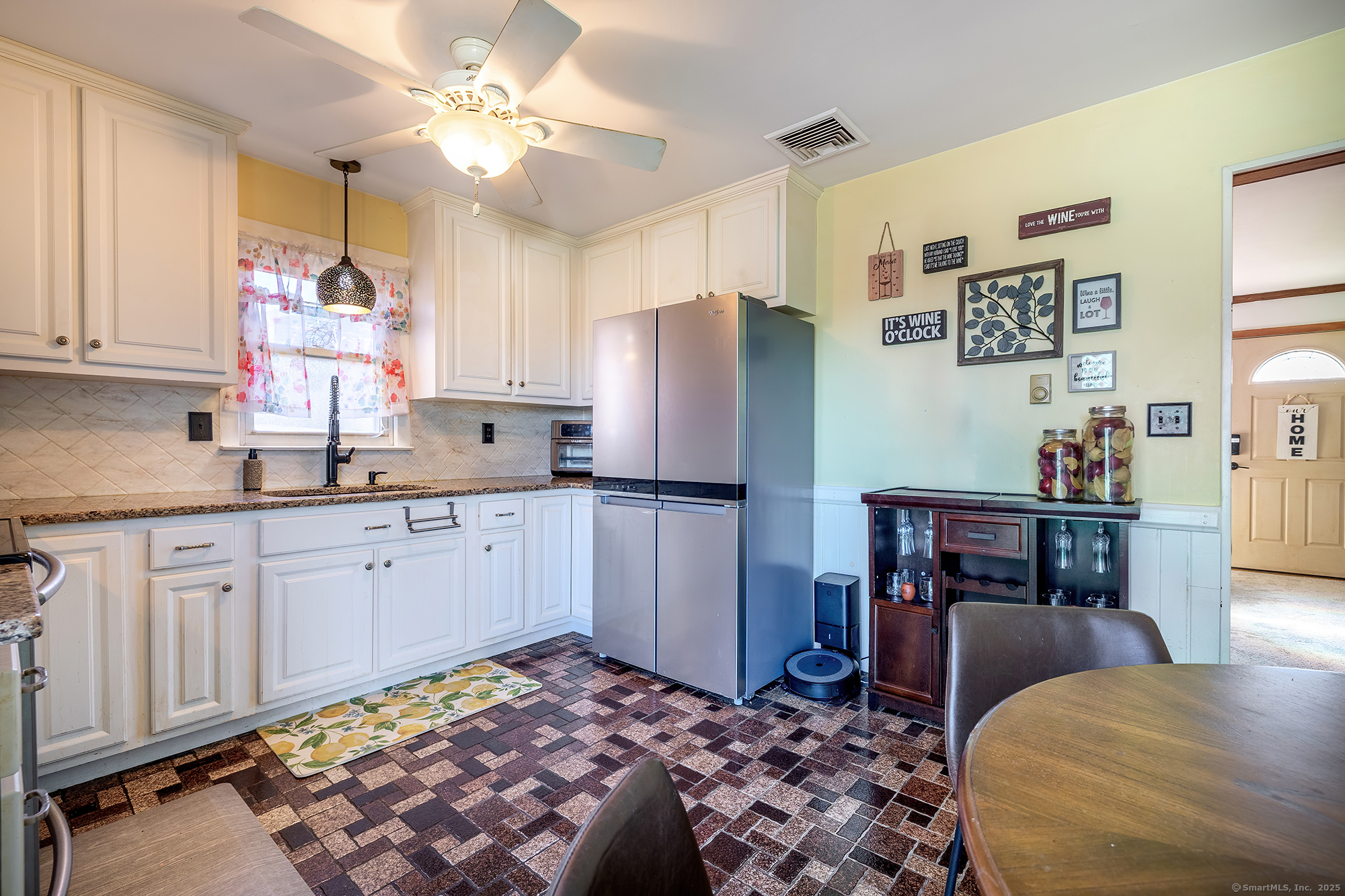4 Nicholas Street, Danbury, Connecticut image 6