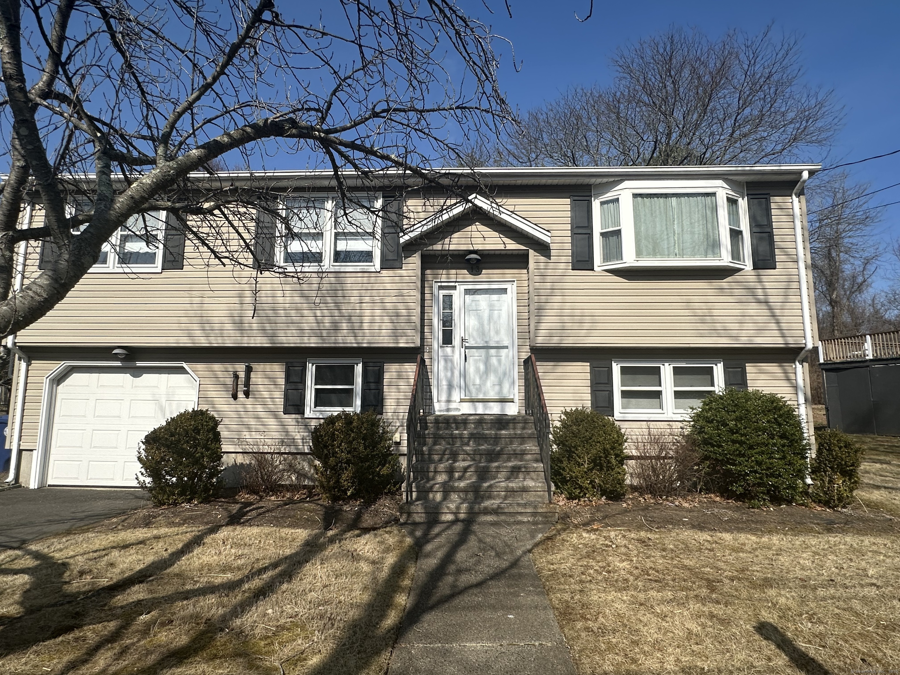 13 Twin Circle Road, West Haven, Connecticut image 2