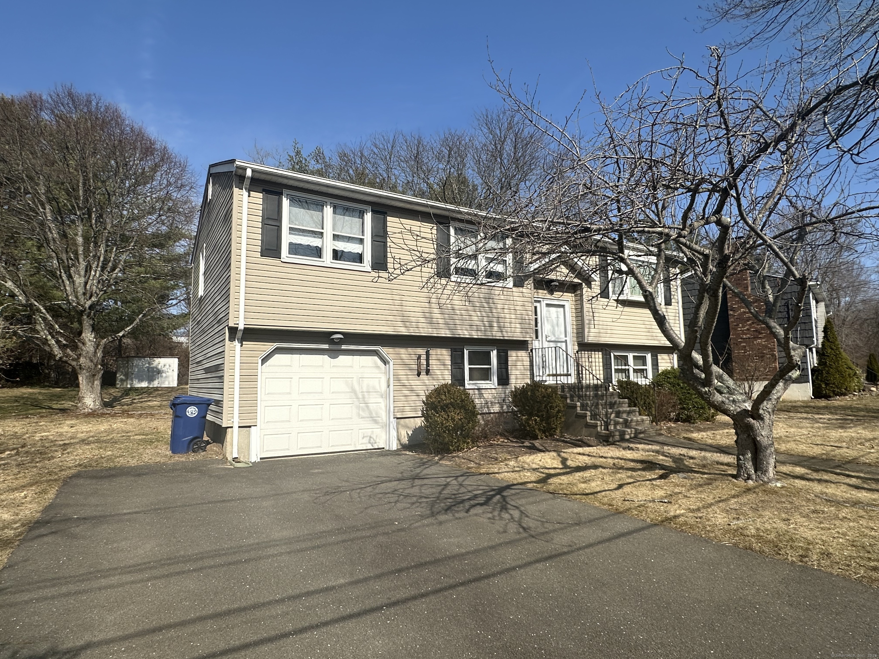 13 Twin Circle Road, West Haven, Connecticut image 4