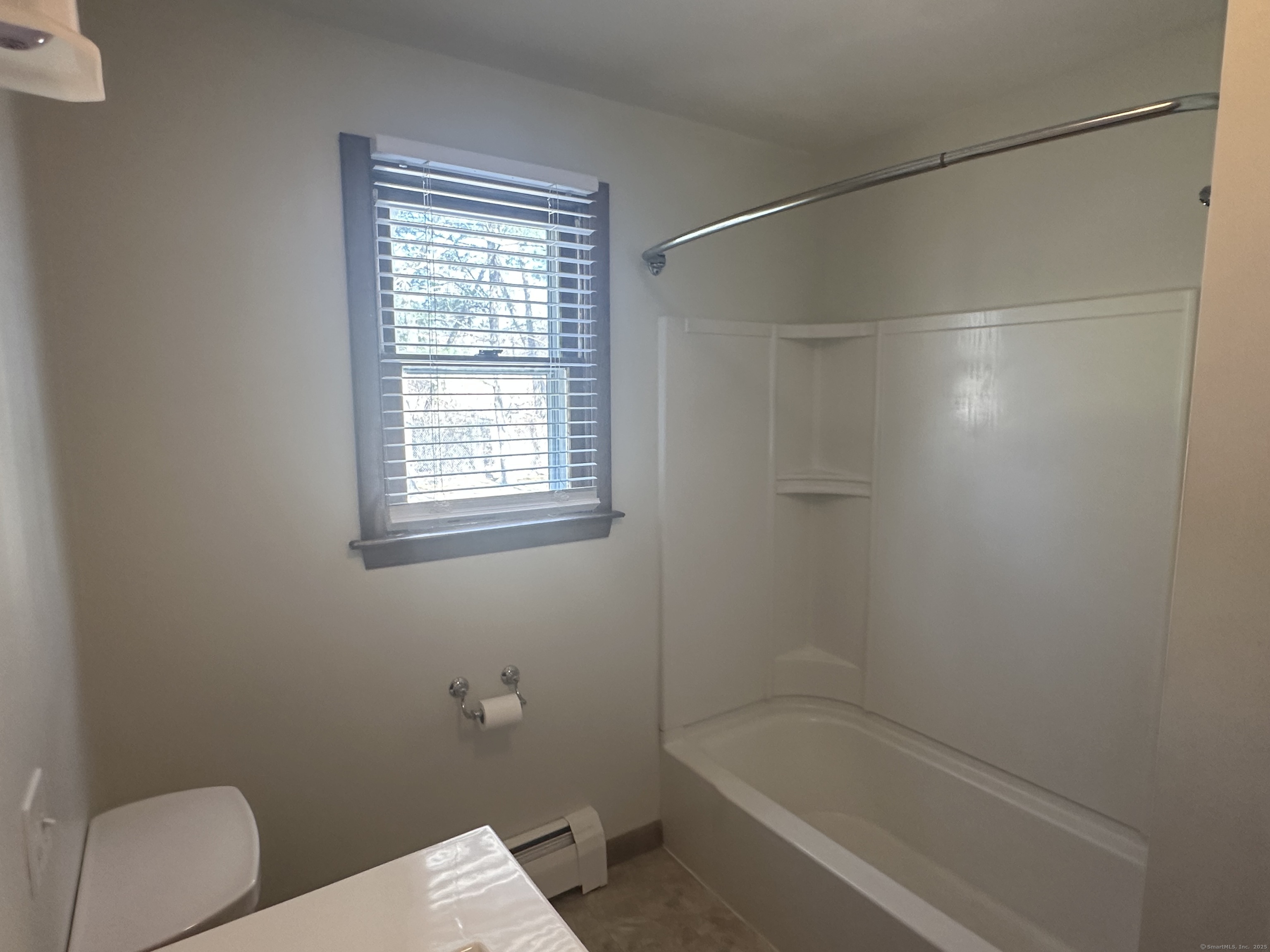 13 Twin Circle Road, West Haven, Connecticut image 13