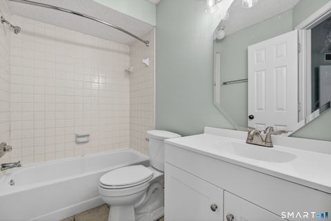 Tiny photo for 167 Carriage Crossing Lane #167, Middletown, CT 06457 (MLS # 24152806)