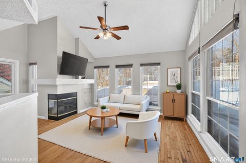 Tiny photo for 167 Carriage Crossing Lane #167, Middletown, CT 06457 (MLS # 24152806)