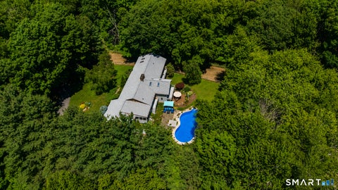 Homes For Sale - 19 Hi Barlow Road<br/> Newtown, CT 06470