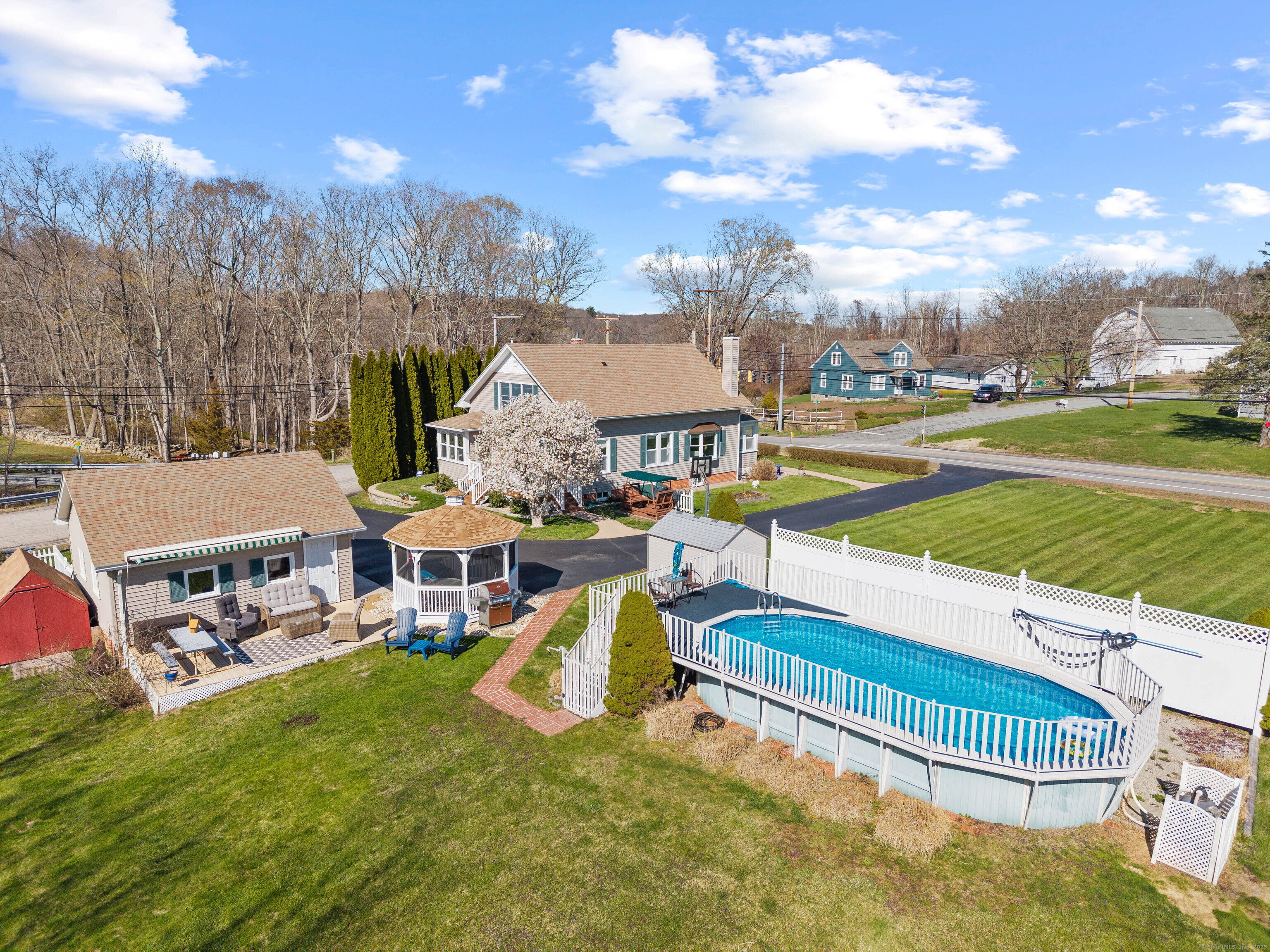 131 Norwich Salem Turnpike, Montville, Connecticut image 4