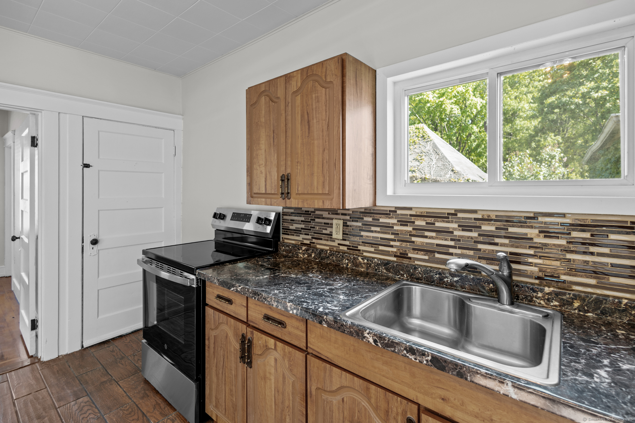 13 Alpha Street, Putnam, Connecticut image 8