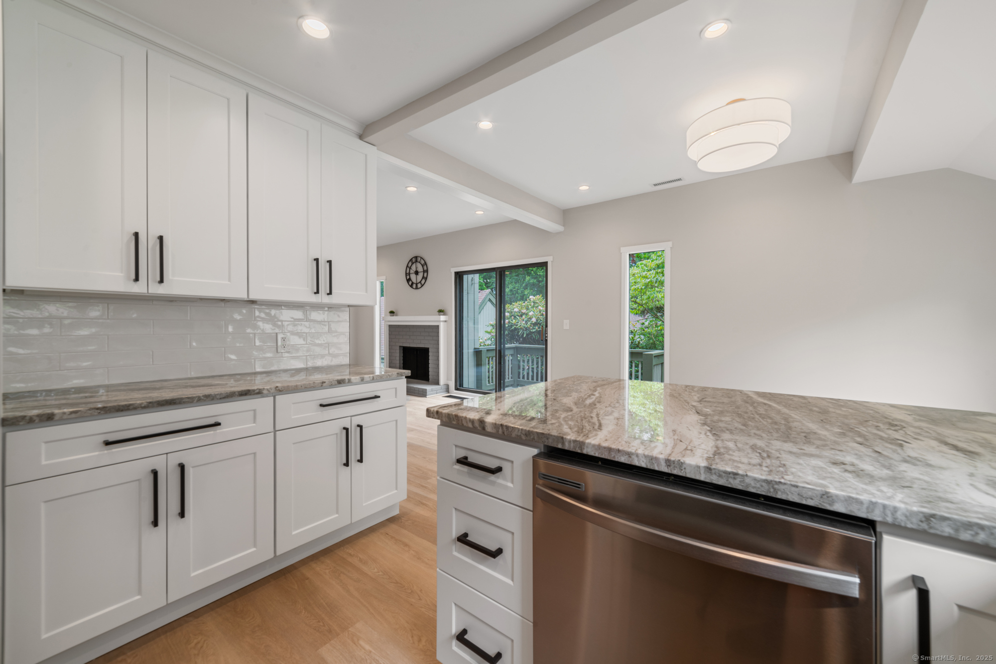 900 Heritage Village B