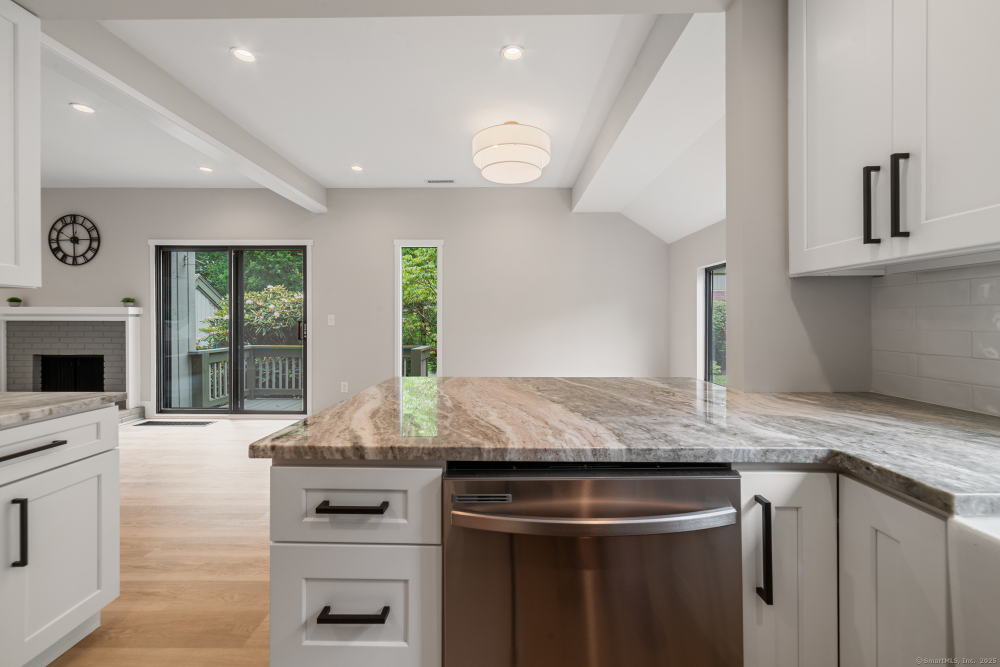900 Heritage Village B