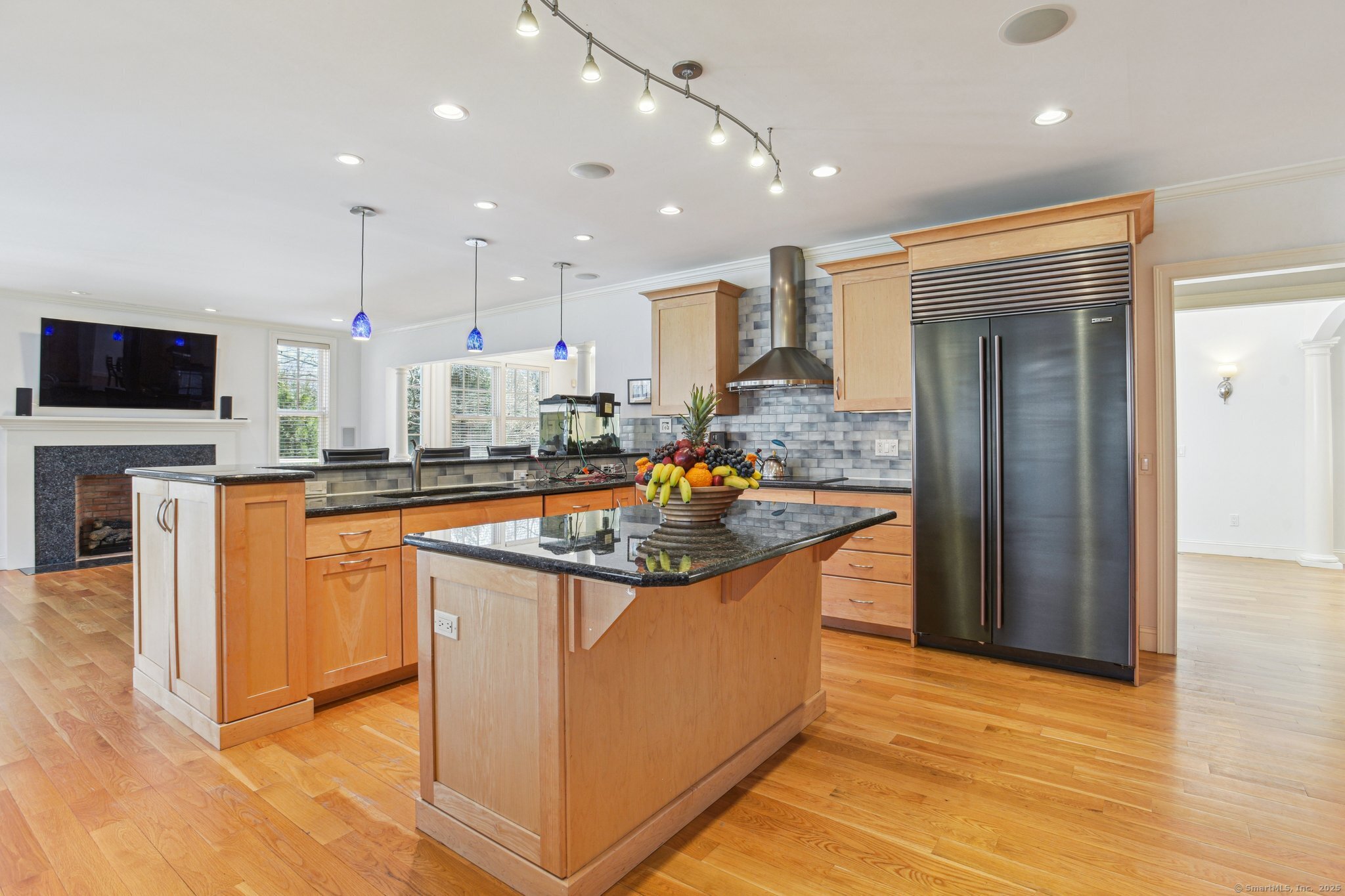 19 Juniper Lane, Stonington, Connecticut image 3