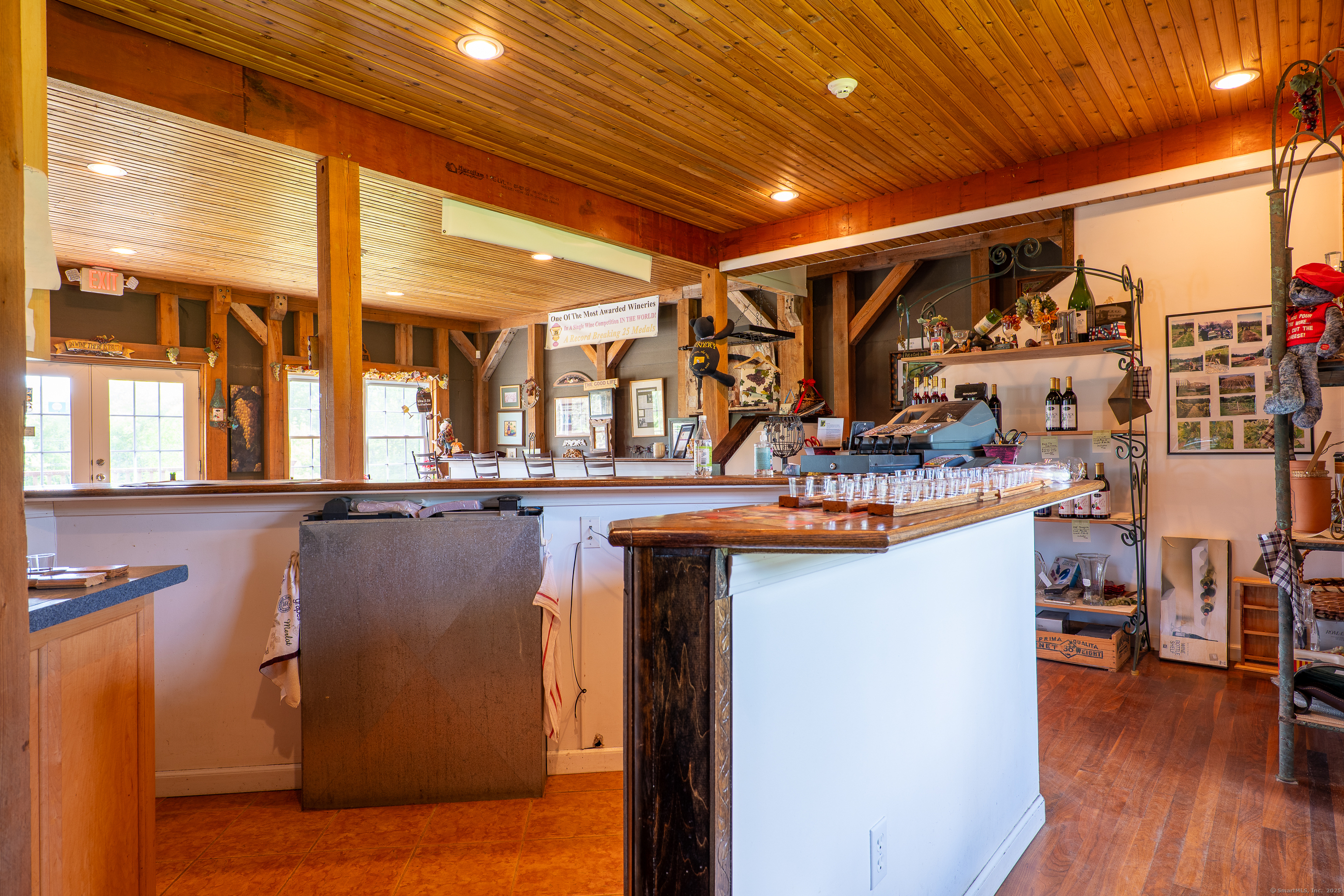 1480 Litchfield Turnpike, New Hartford, Connecticut image 23