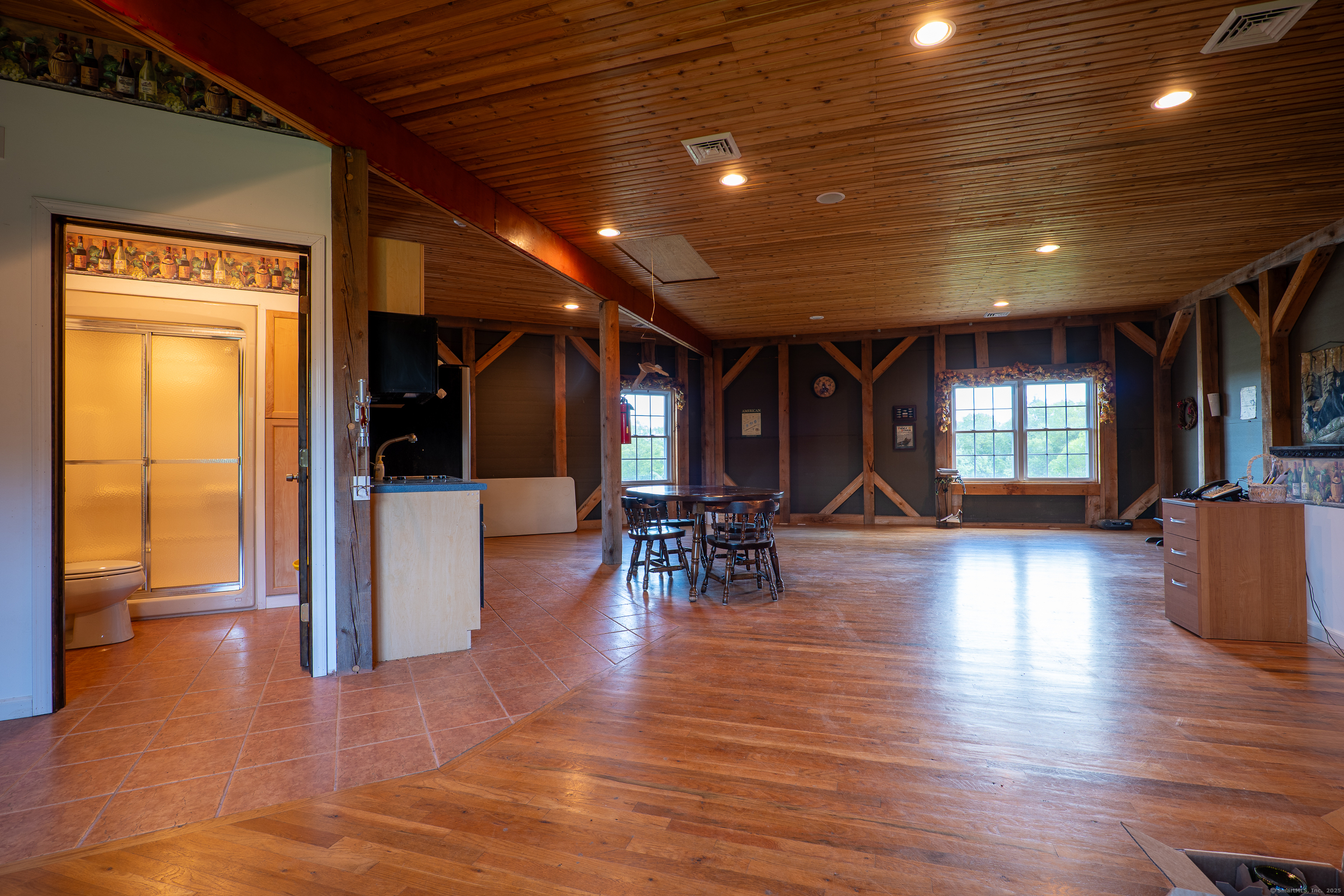 1480 Litchfield Turnpike, New Hartford, Connecticut image 36