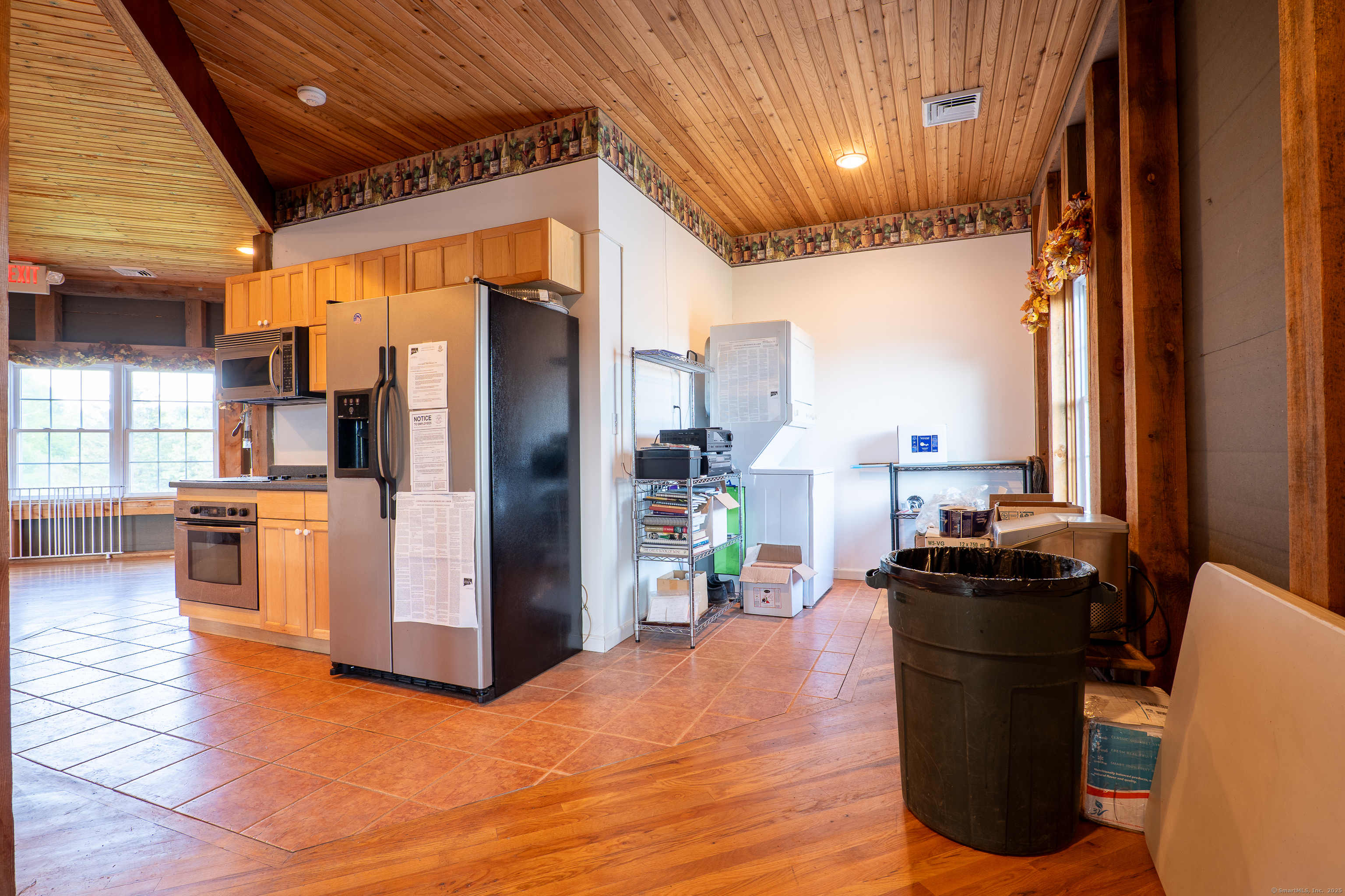 1480 Litchfield Turnpike, New Hartford, Connecticut image 31