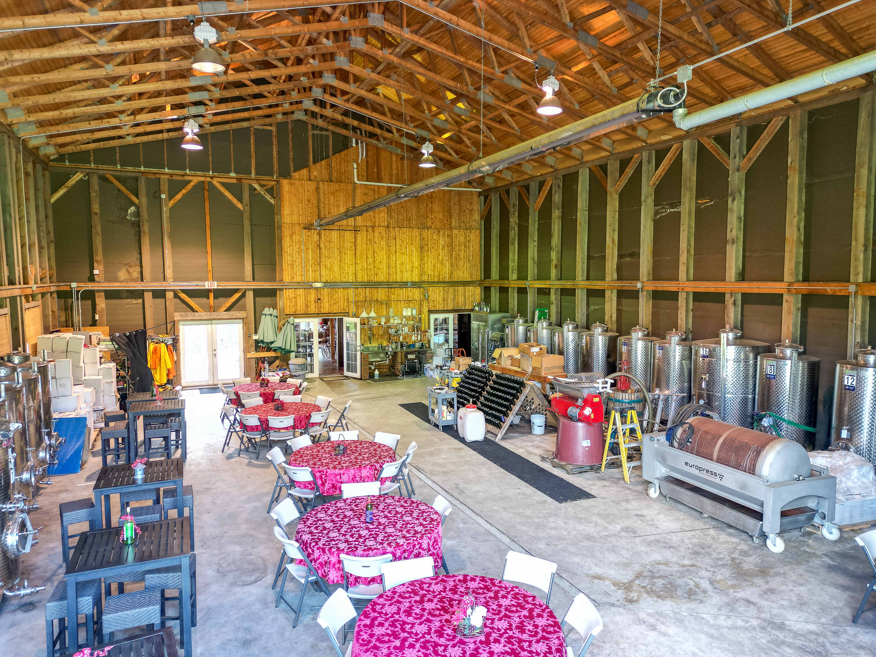 1480 Litchfield Turnpike, New Hartford, Connecticut image 28