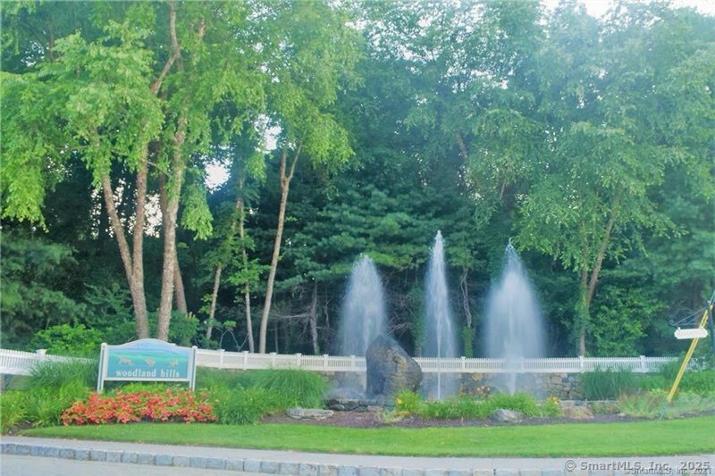 44 Woodcrest Lane #44, Danbury, Connecticut image 28