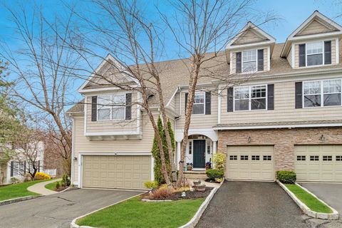 44 Woodcrest Lane Unit 44, Danbury, CT 06810 - #: 24092469