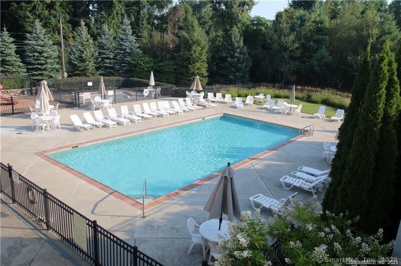 44 Woodcrest Lane #44, Danbury, Connecticut image 27