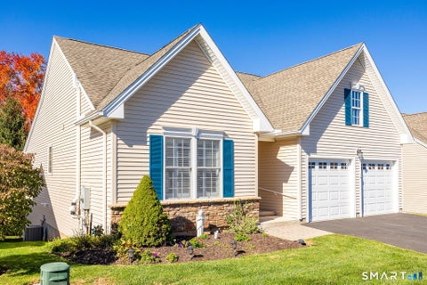 Tiny photo for 5 Mystique Lane #5, Cromwell, CT 06416 (MLS # 24216114)