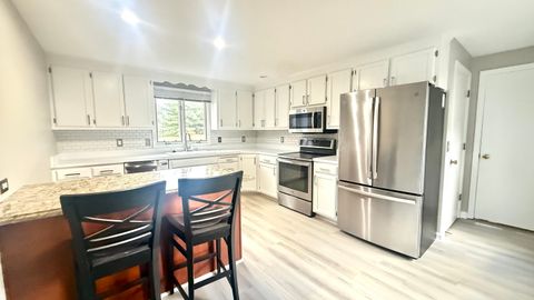 Photo of 20 Arthur Drive #3, South Windsor, CT 06053 (MLS # 24135459)