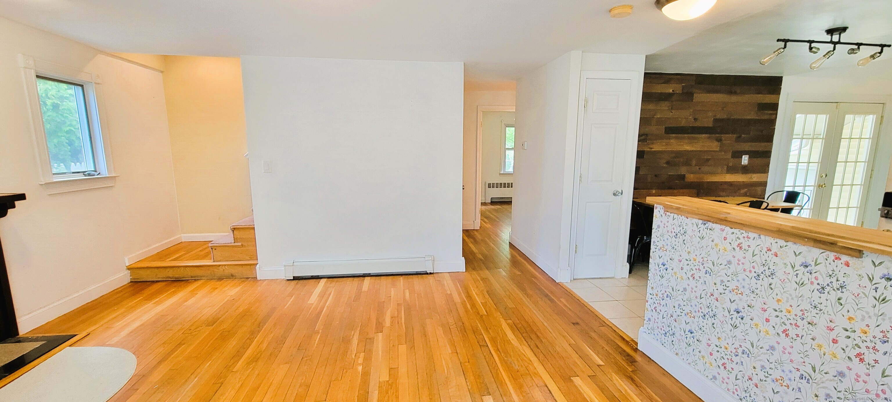 70 Leslie Court, Bristol, Connecticut image 11