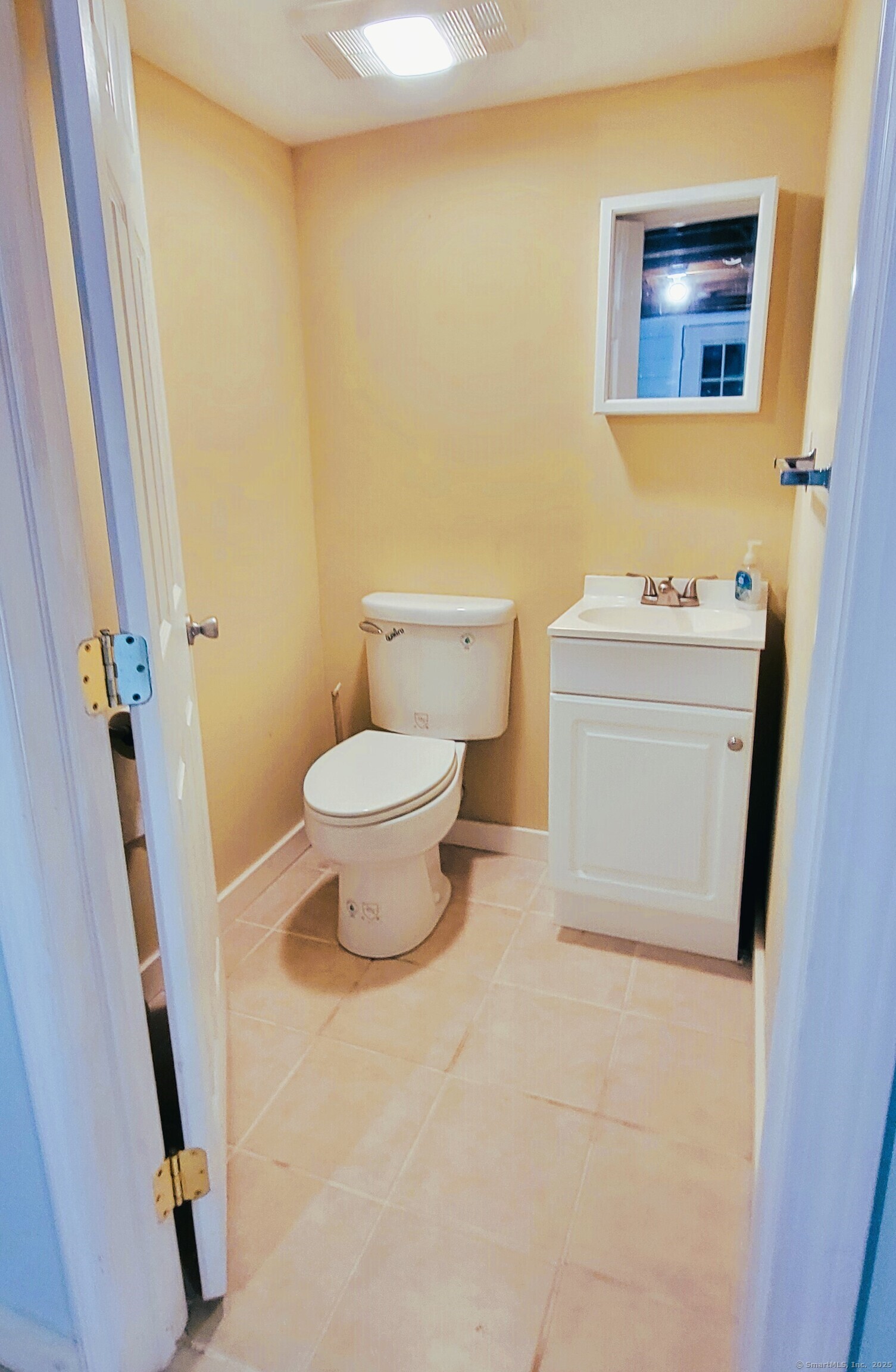 70 Leslie Court, Bristol, Connecticut image 26