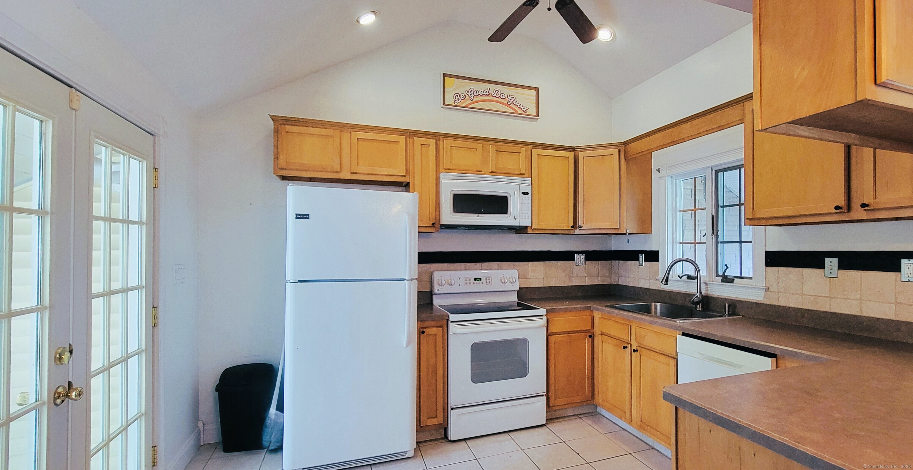 70 Leslie Court, Bristol, Connecticut image 9