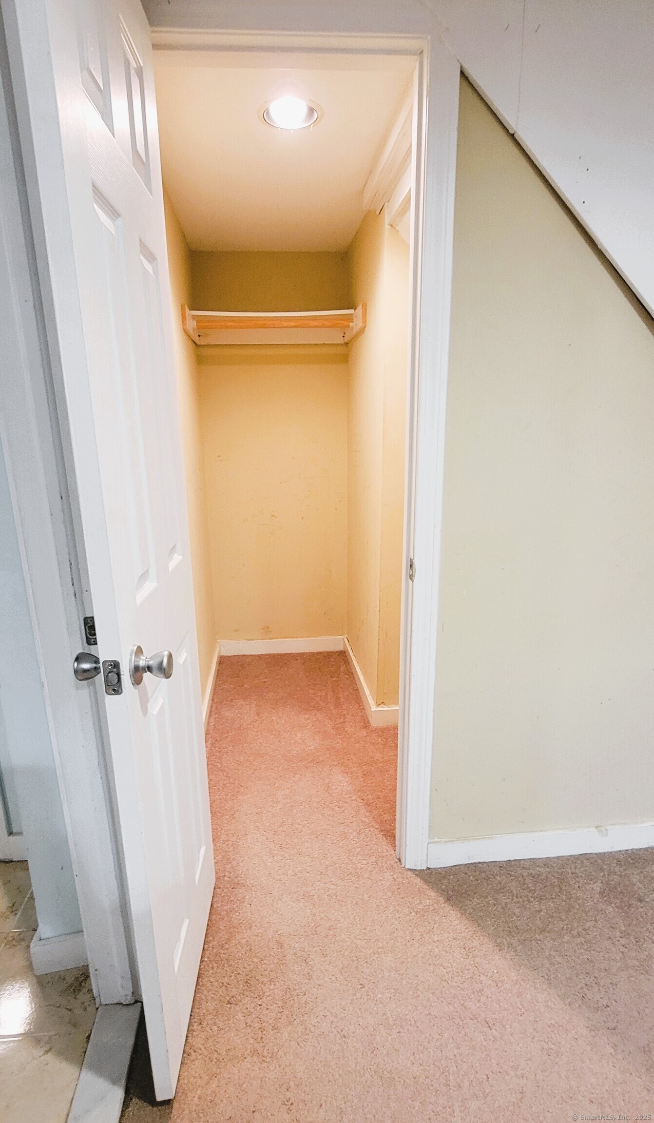 70 Leslie Court, Bristol, Connecticut image 25