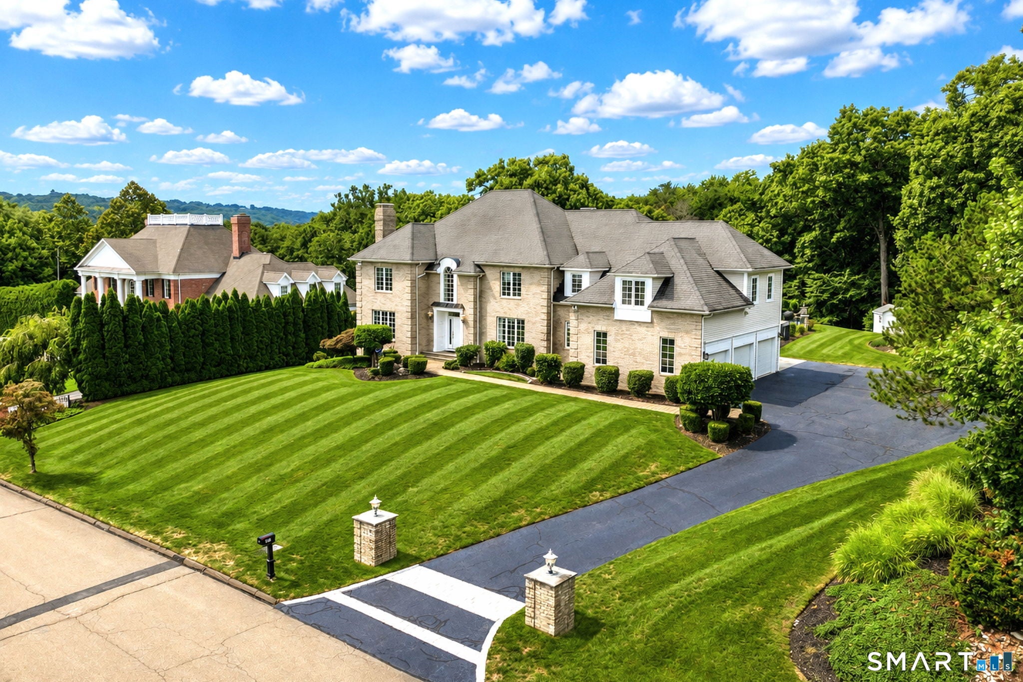 914 Rainbow Trail