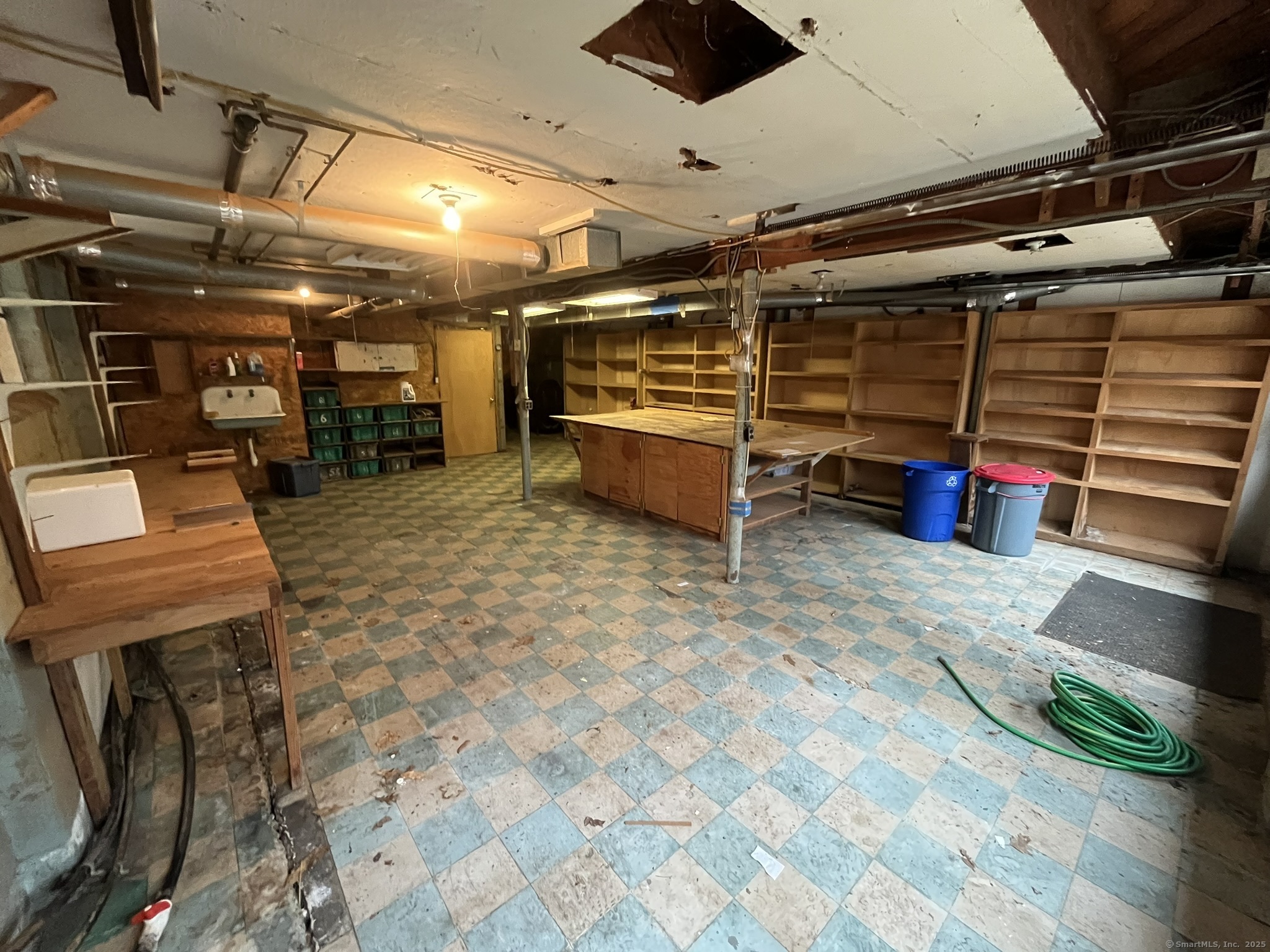 439 Washington Road, Woodbury, Connecticut image 17