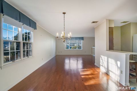 Tiny photo for 1 Downing Way #1, Madison, CT 06443 (MLS # 24144030)