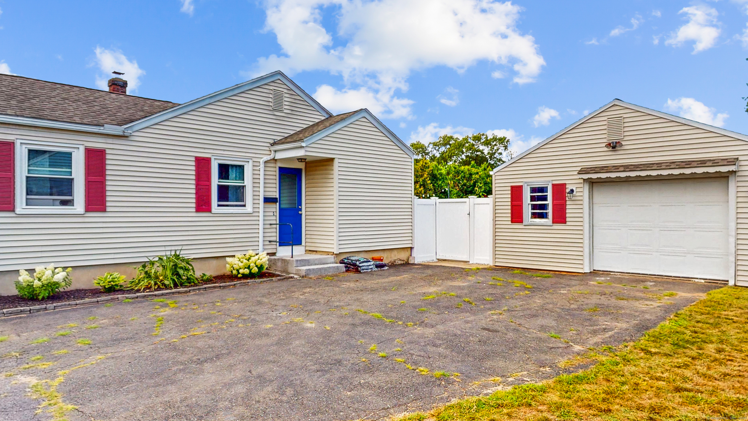 442 Denslow Street