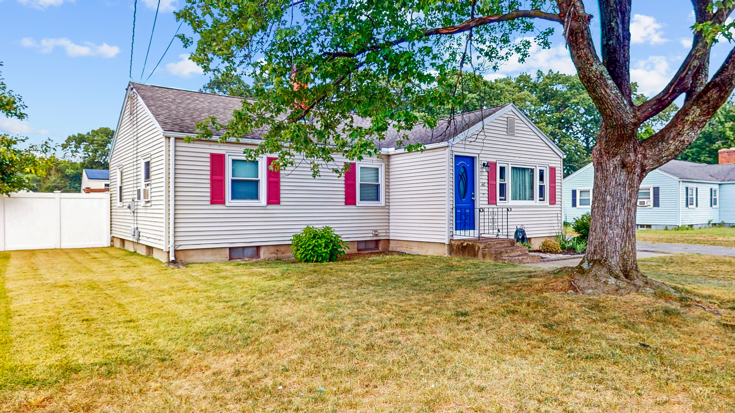 442 Denslow Street