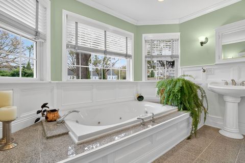 Tiny photo for 186 Williams Street E, Glastonbury, CT 06033 (MLS # 24137377)