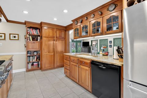 Tiny photo for 186 Williams Street E, Glastonbury, CT 06033 (MLS # 24137377)