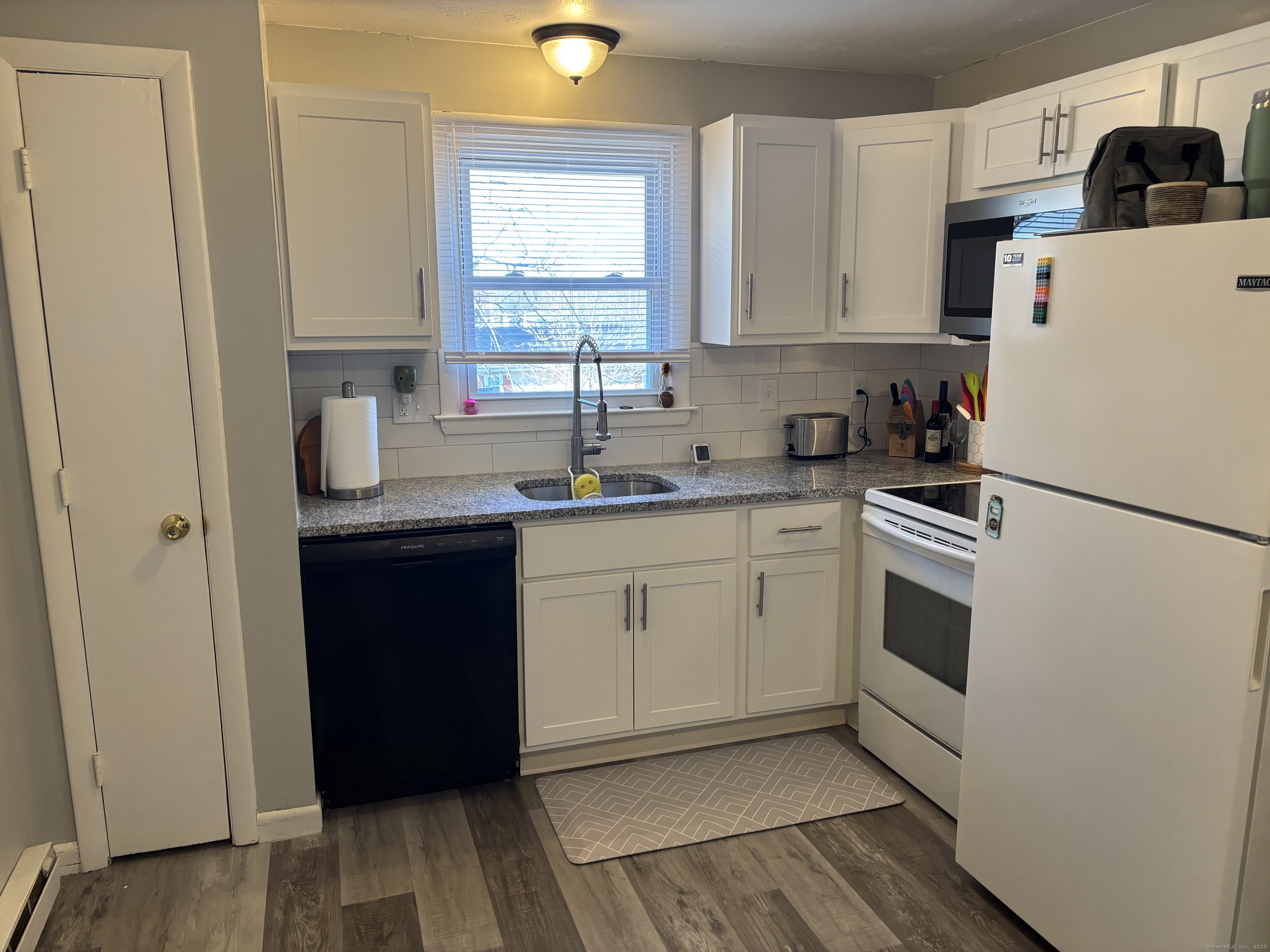 173 Homestead Street #APT F12, Manchester, Connecticut image 5