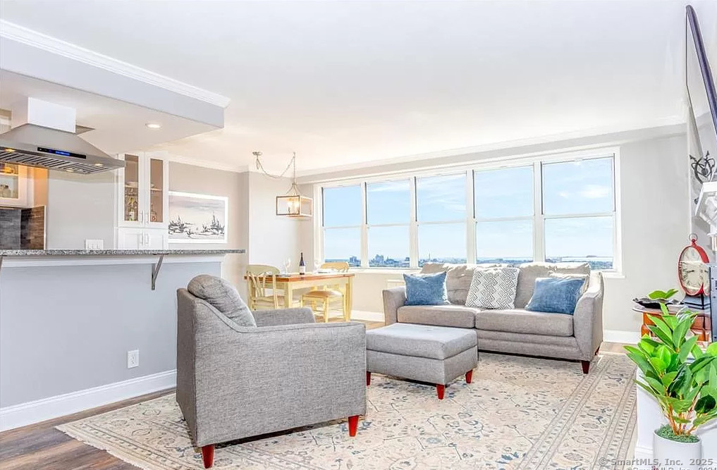 Bridgeport, Connecticut 06604, United States, 1 Bedroom Bedrooms, ,1 BathroomBathrooms,Residential,Pending,179618