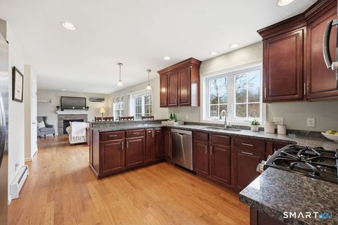 Tiny photo for 555 Wall Street, Hebron, CT 06248 (MLS # 24153962)