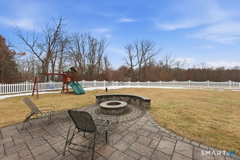 Tiny photo for 555 Wall Street, Hebron, CT 06248 (MLS # 24153962)