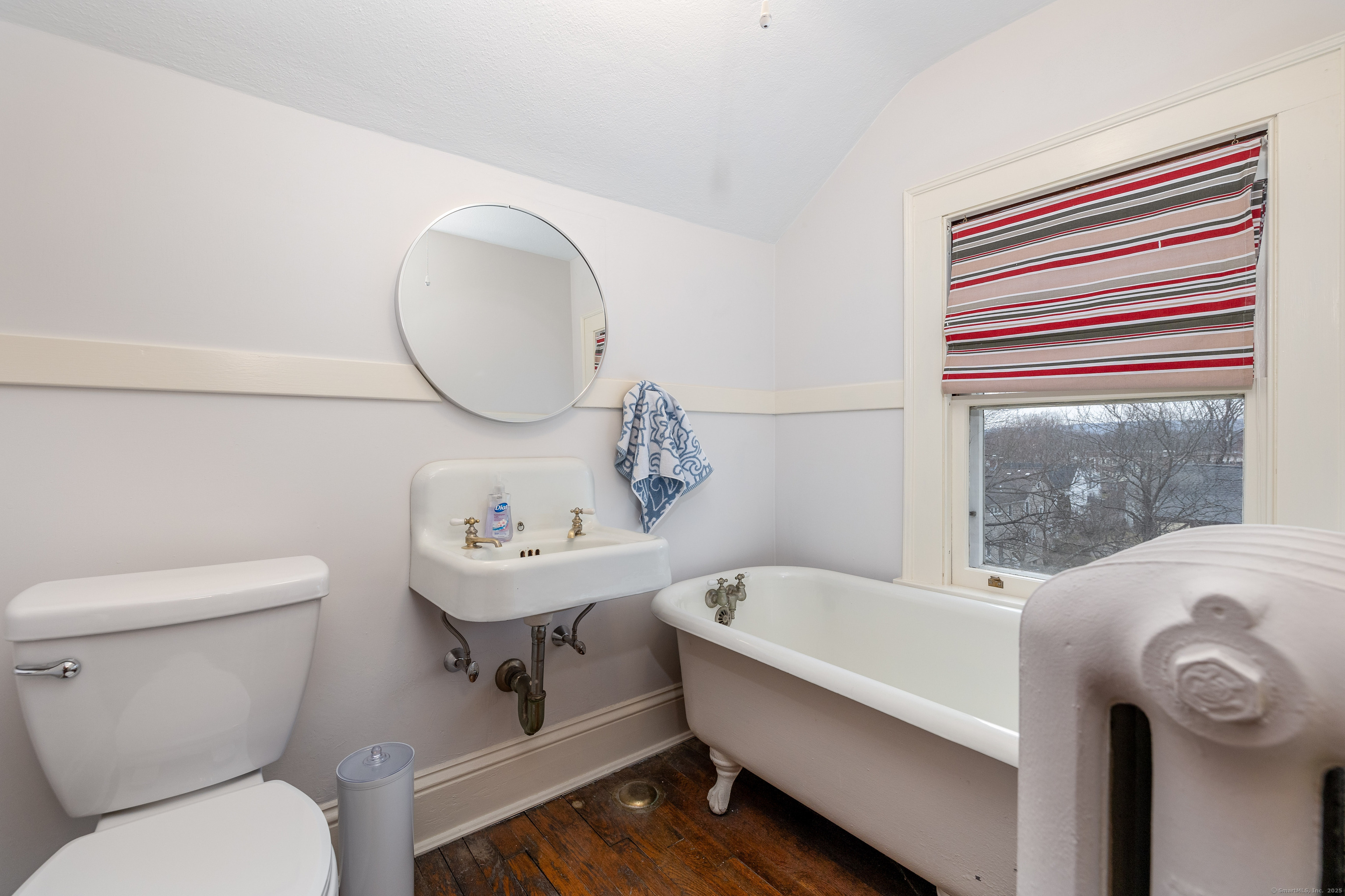 125 Quaker Lane, West Hartford, Connecticut image 30
