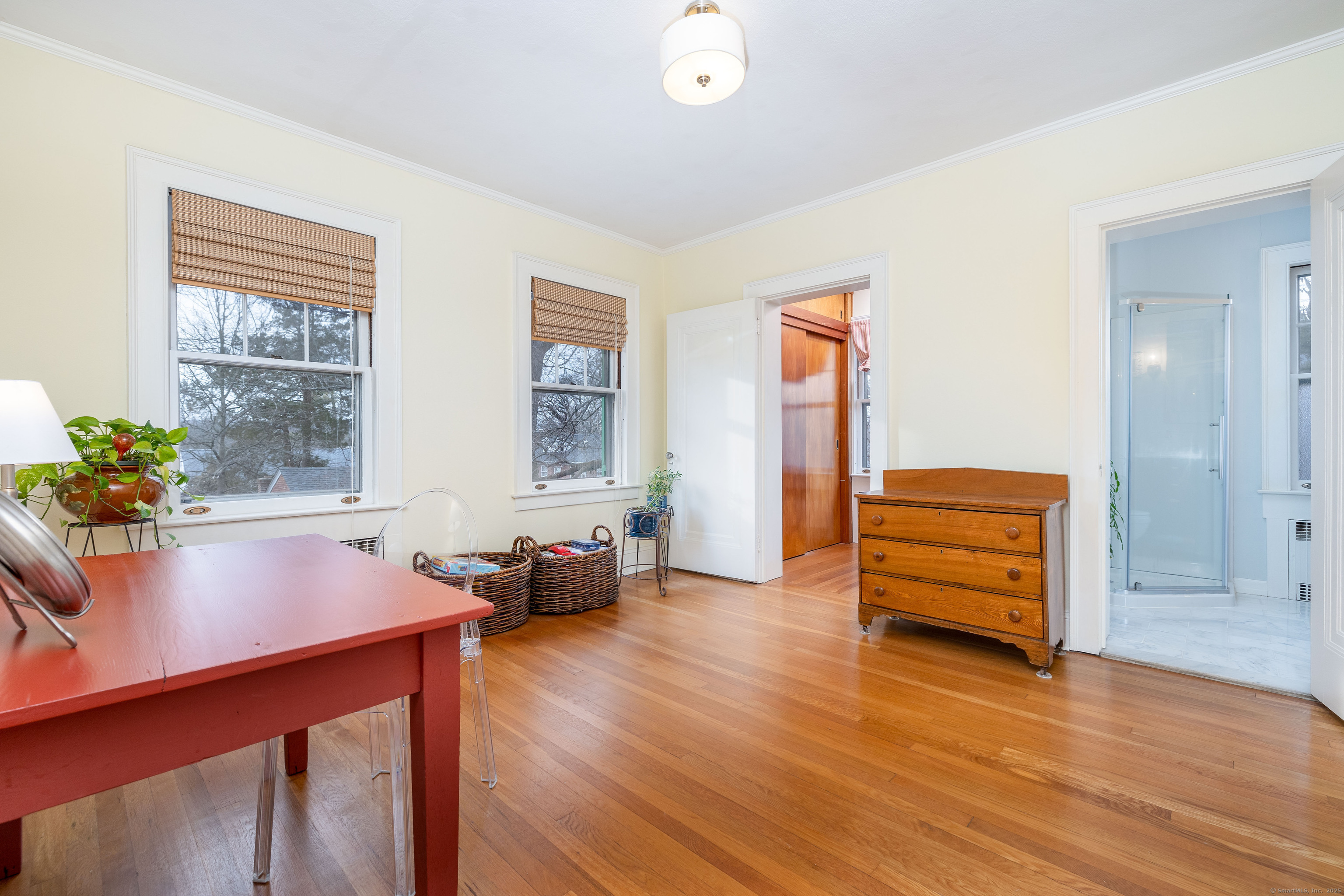 125 Quaker Lane, West Hartford, Connecticut image 17