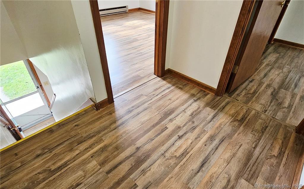 Woodstock, Connecticut 06281, United States, 2 Bedrooms Bedrooms, ,1 BathroomBathrooms,Residential,Pending,2461