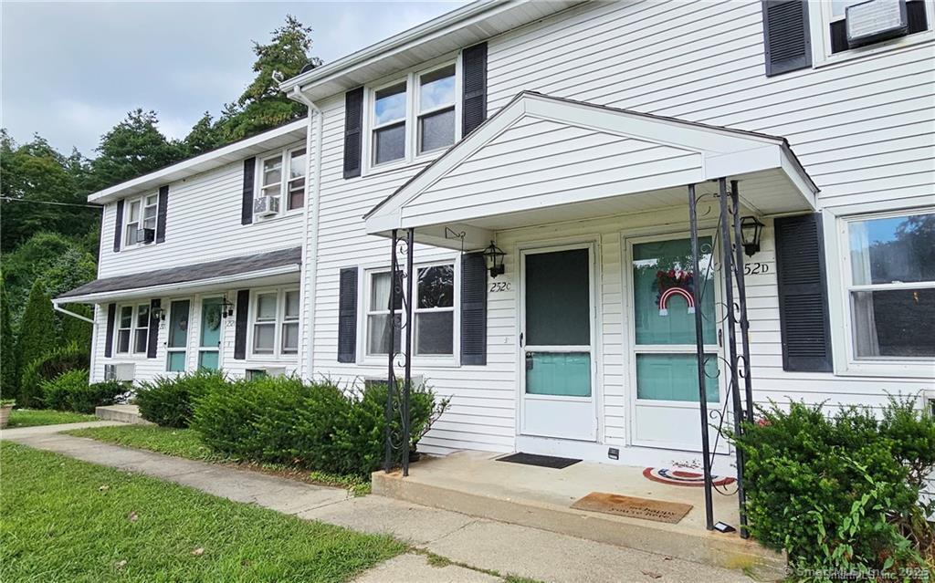 Woodstock, Connecticut 06281, United States, 2 Bedrooms Bedrooms, ,1 BathroomBathrooms,Residential,Pending,2461