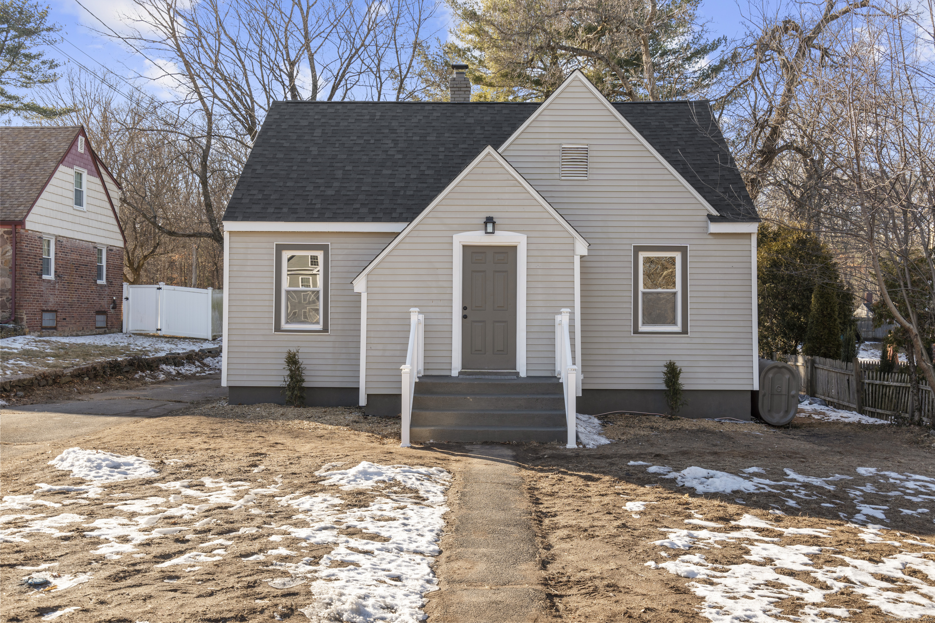 681 Main Street, Cromwell, Connecticut image 2