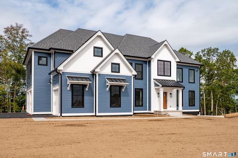 6 Pumpkin Grove East Lyme CT 06333