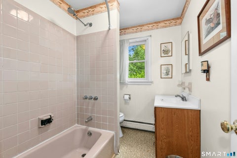 Tiny photo for 8 Oakledge Circle, Norwalk, CT 06854 (MLS # 24185957)