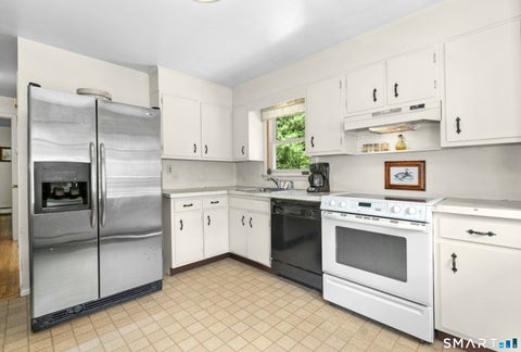 Tiny photo for 8 Oakledge Circle, Norwalk, CT 06854 (MLS # 24185957)